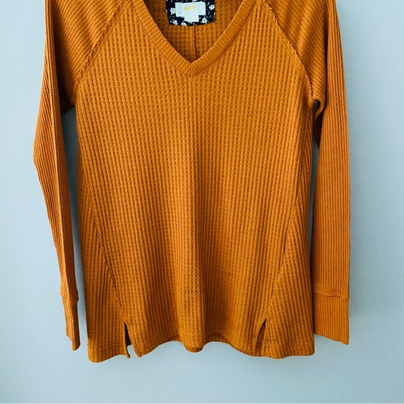 Maeve by Anthro. V-Neck Long Sleeve Top Burnt Orange Sz XS - Picture 3 of 9
